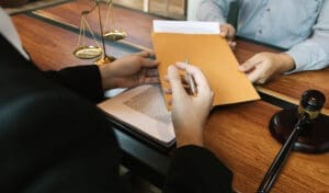 Expedição de documento: o que é? Saiba mais e antecipe o seu valor Expedição de documento: o que é? Saiba mais e antecipe o seu valor